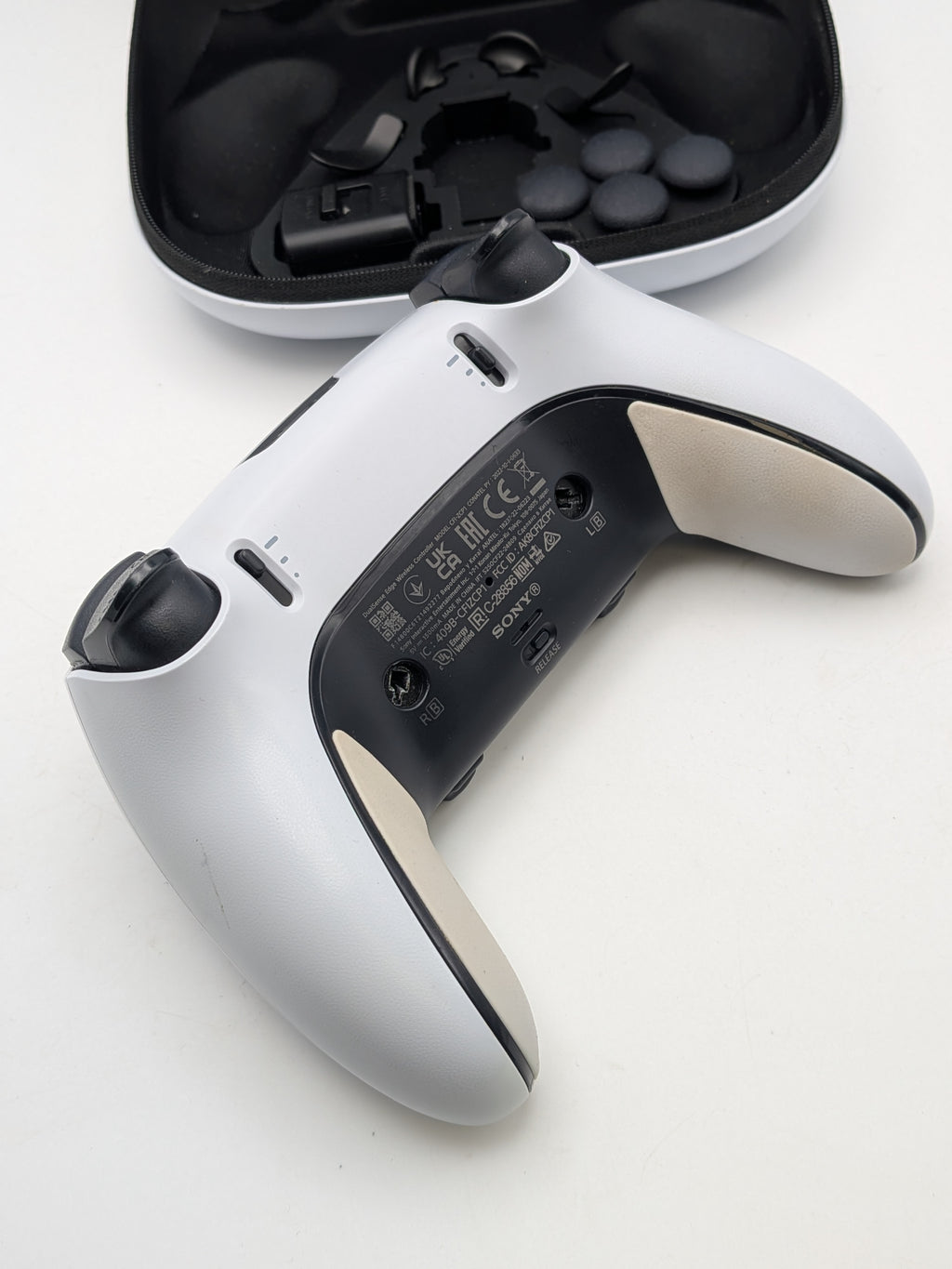 Sony PS5 Dualsense Edge Controller, White, Grade B