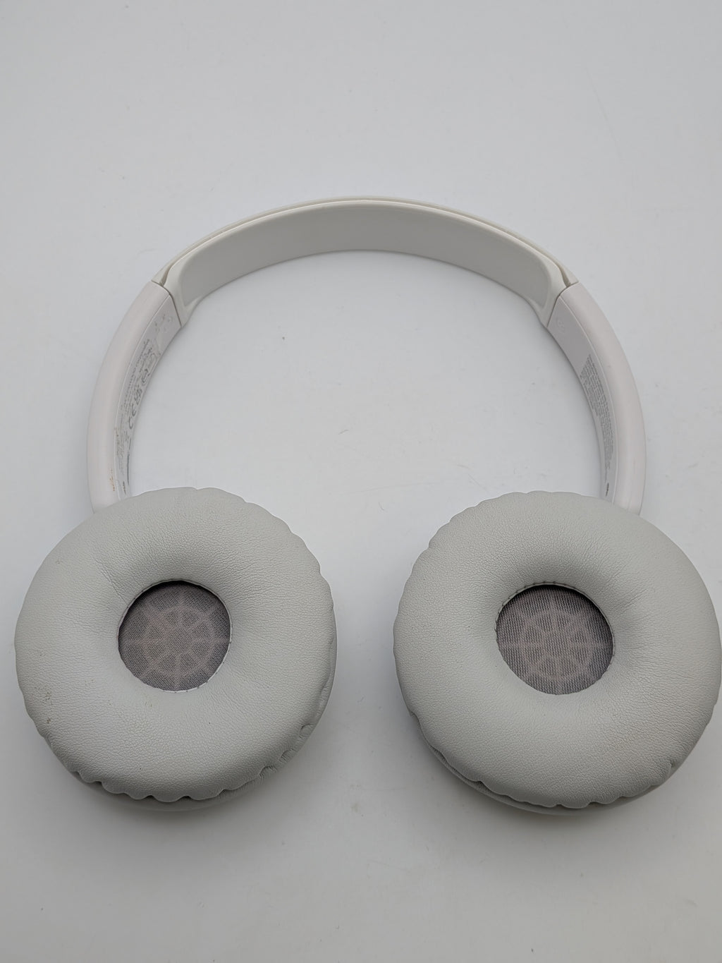 JVC Wireless Headphones, White, Grade B