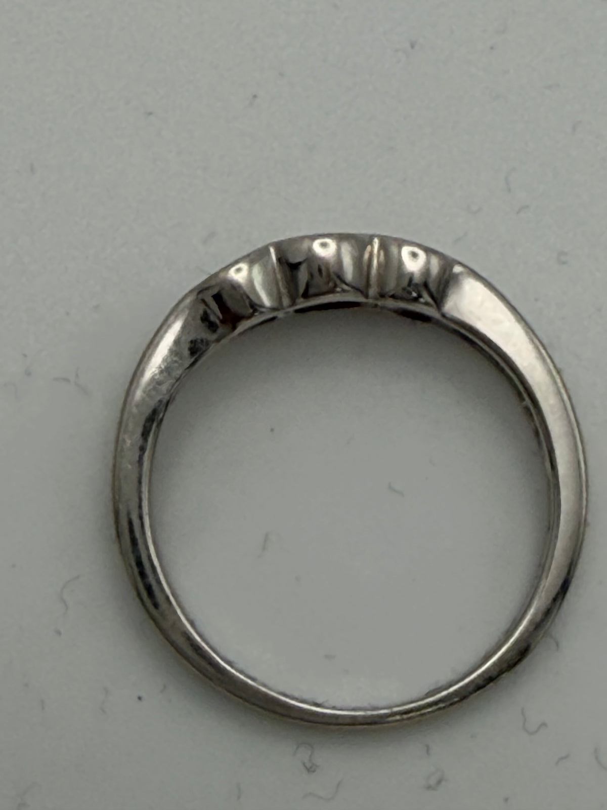 18ct White Gold Stone Set Ring, Size L, 2.90g