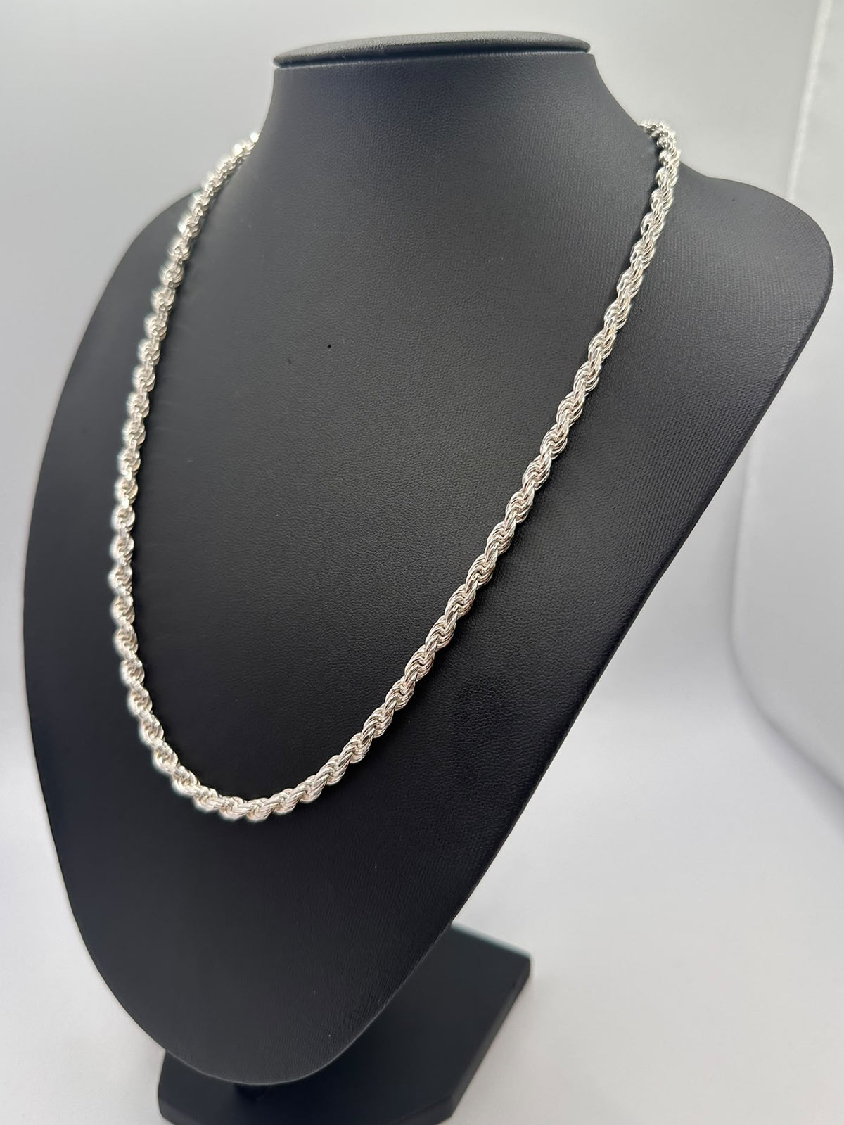 925, 41.90g Silver Twisted Rope Style Chain