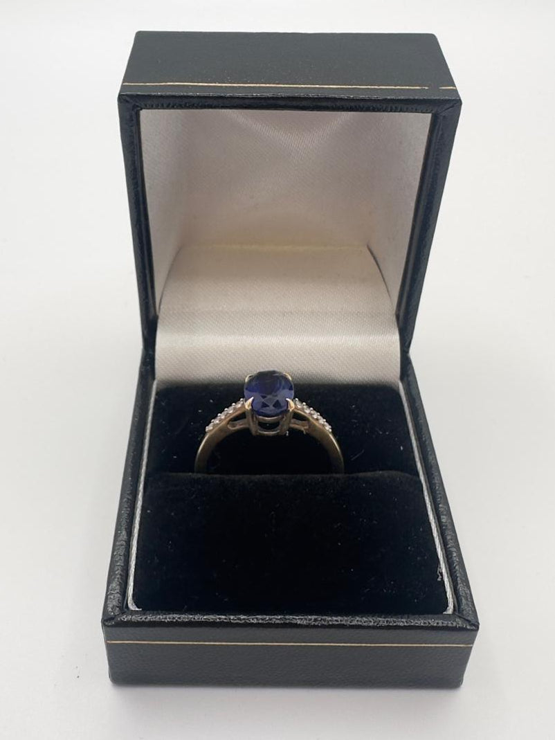 9ct Gold Ring, Blue Stone, 2.75g Size R