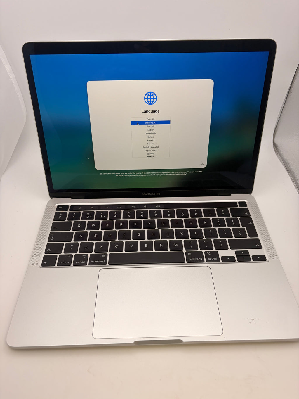 Apple MacBook Pro 13" 2020 (Intel) 512GB Silver, Grade B