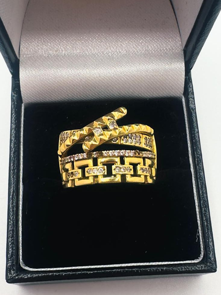 18ct, Gold Ring, Size S, 5.21g