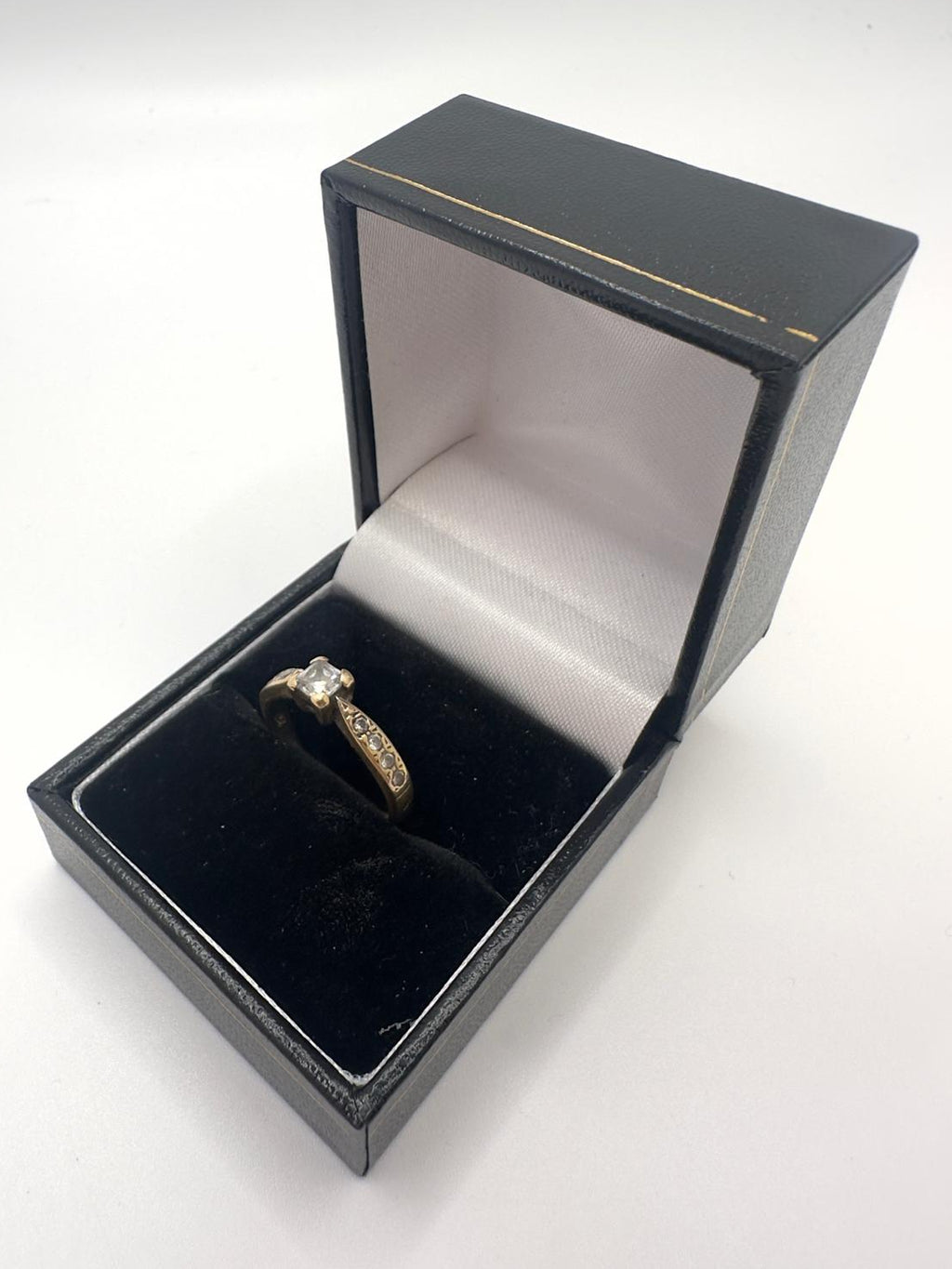 9ct, Gold Ring, 2.46g, Size L