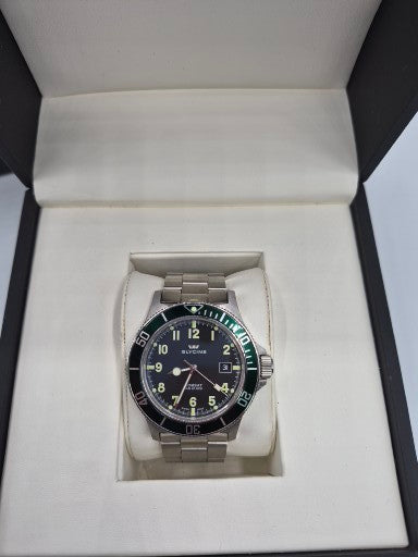 Glycine combat watch Silver, Grade - B