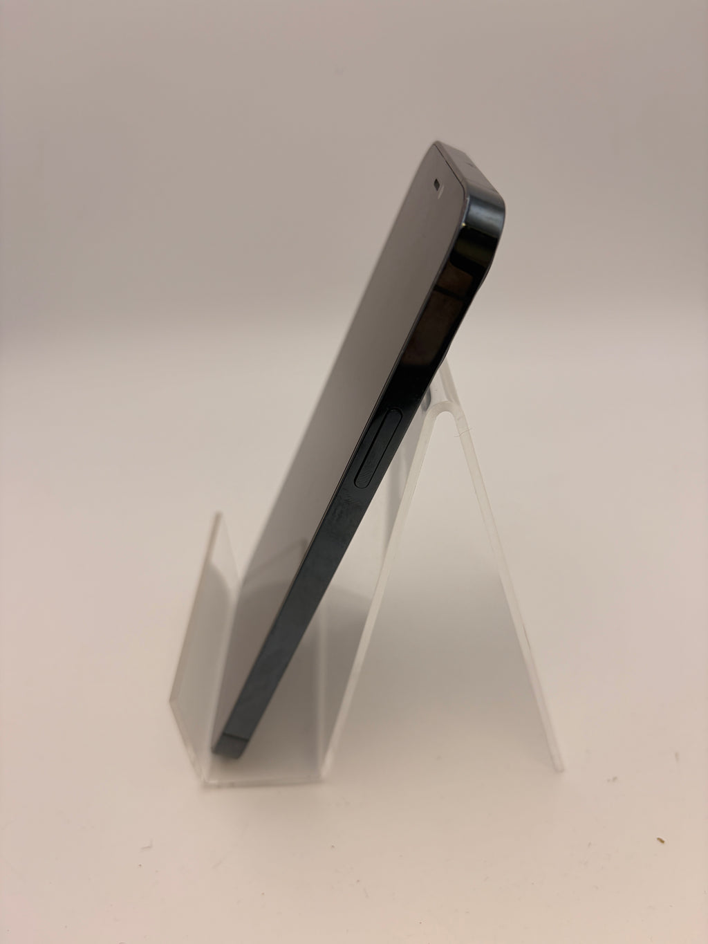Apple iPhone 12 Pro 128GB Pacific Blue, Grade B