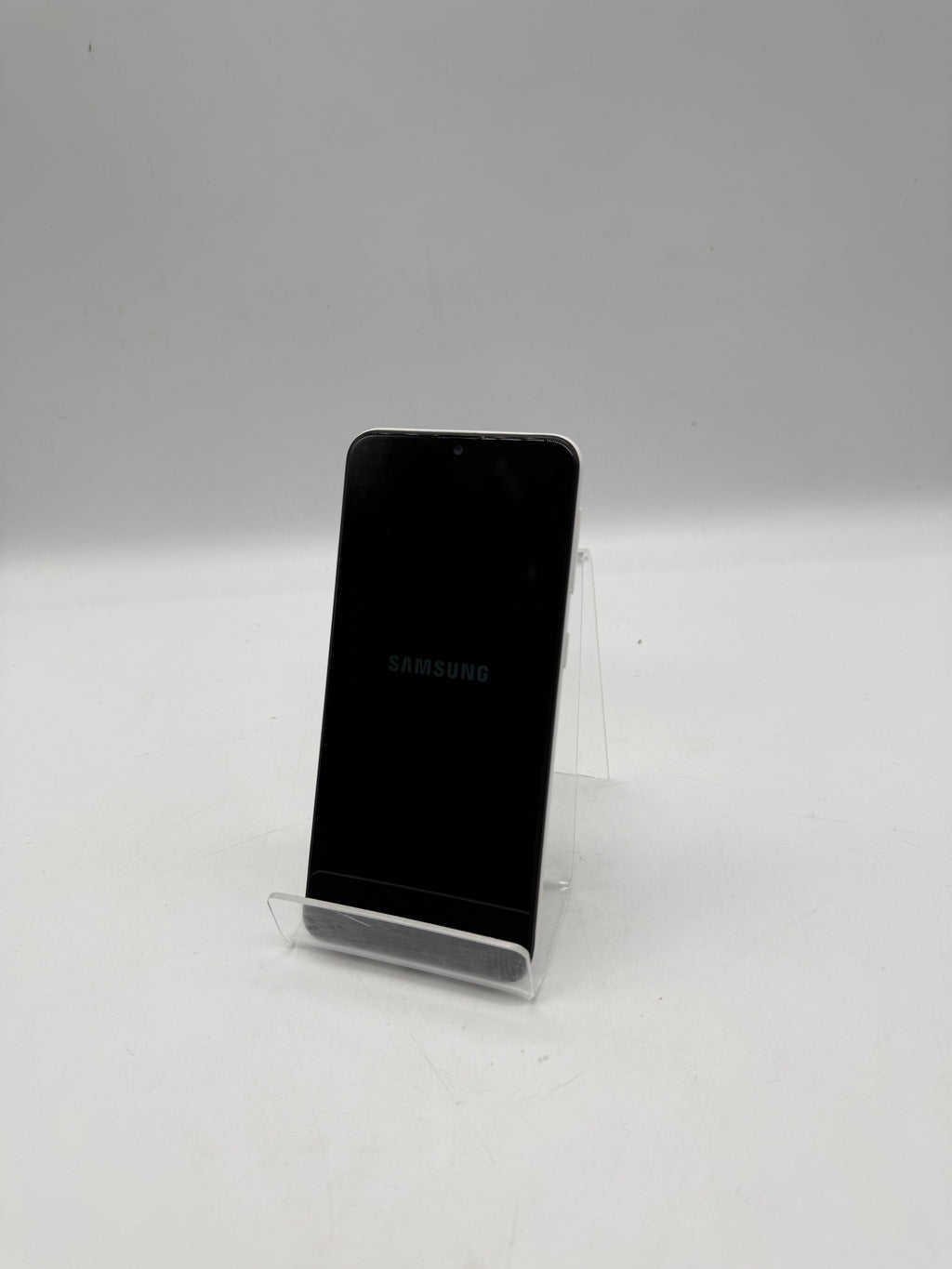 Galaxy A20E 32GB White, Grade B