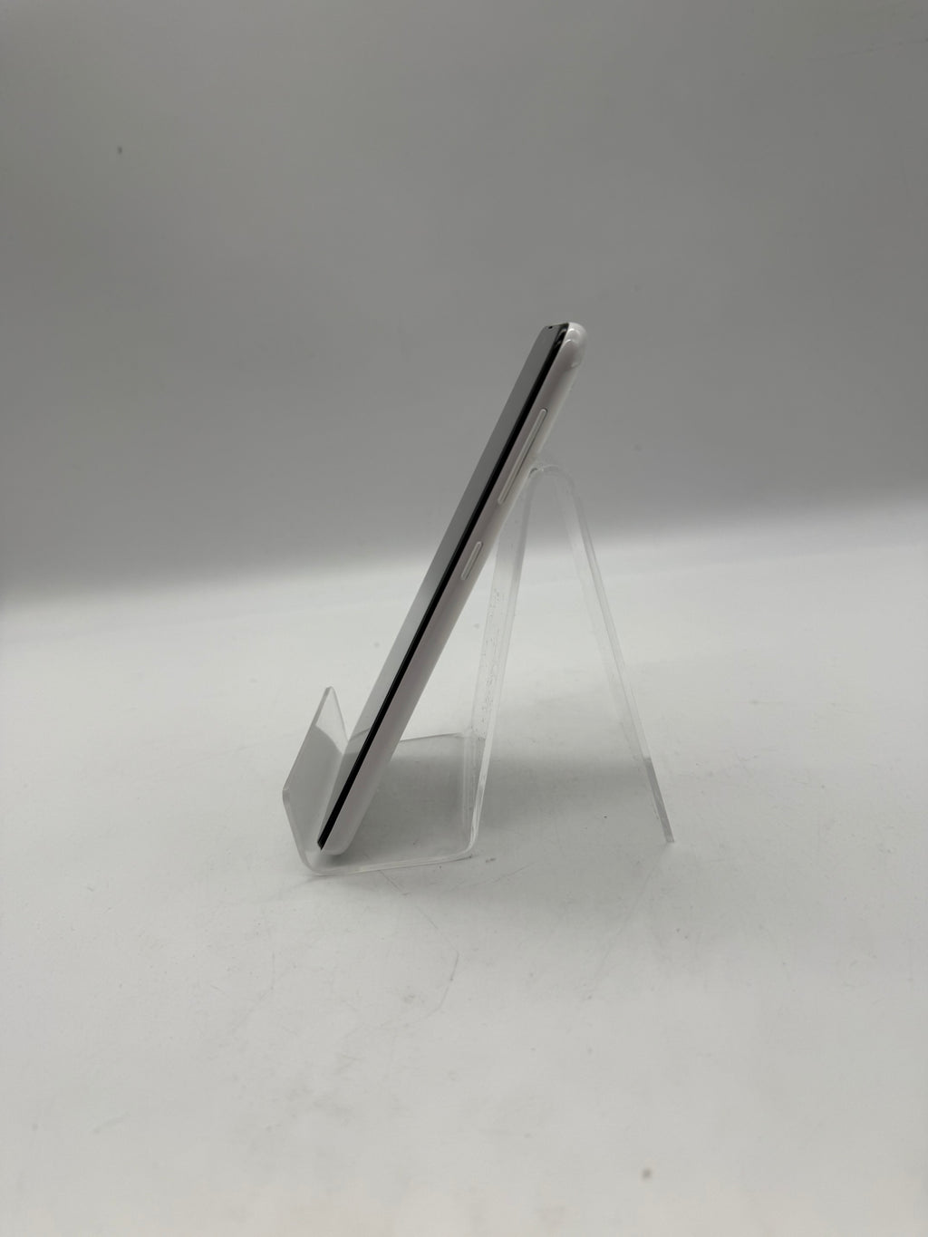 Galaxy A20E 32GB White, Grade B