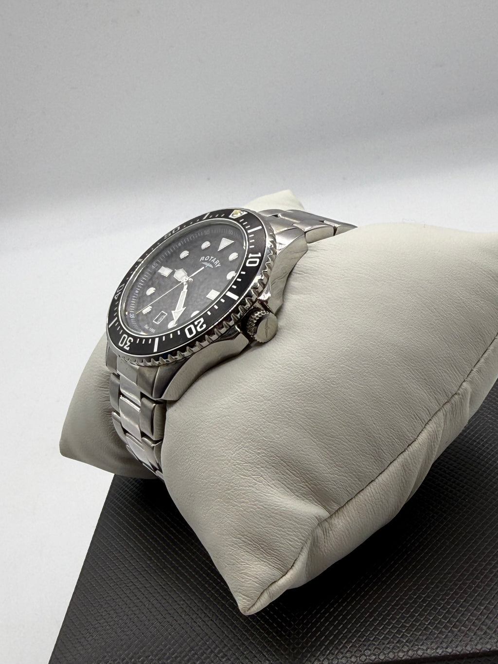 Rotary Quartz Diver Watch GB00632/04 Black, Grade B