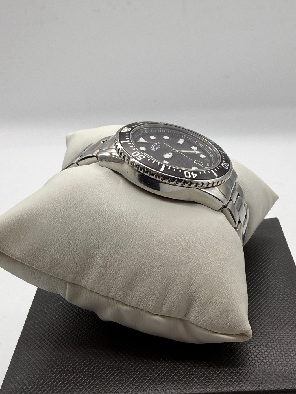 Rotary Quartz Diver Watch GB00632/04 Black, Grade B