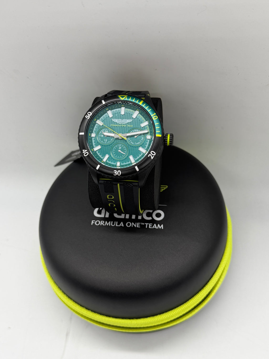 Aston Martin Aramco Men’s Watch Green, Grade A