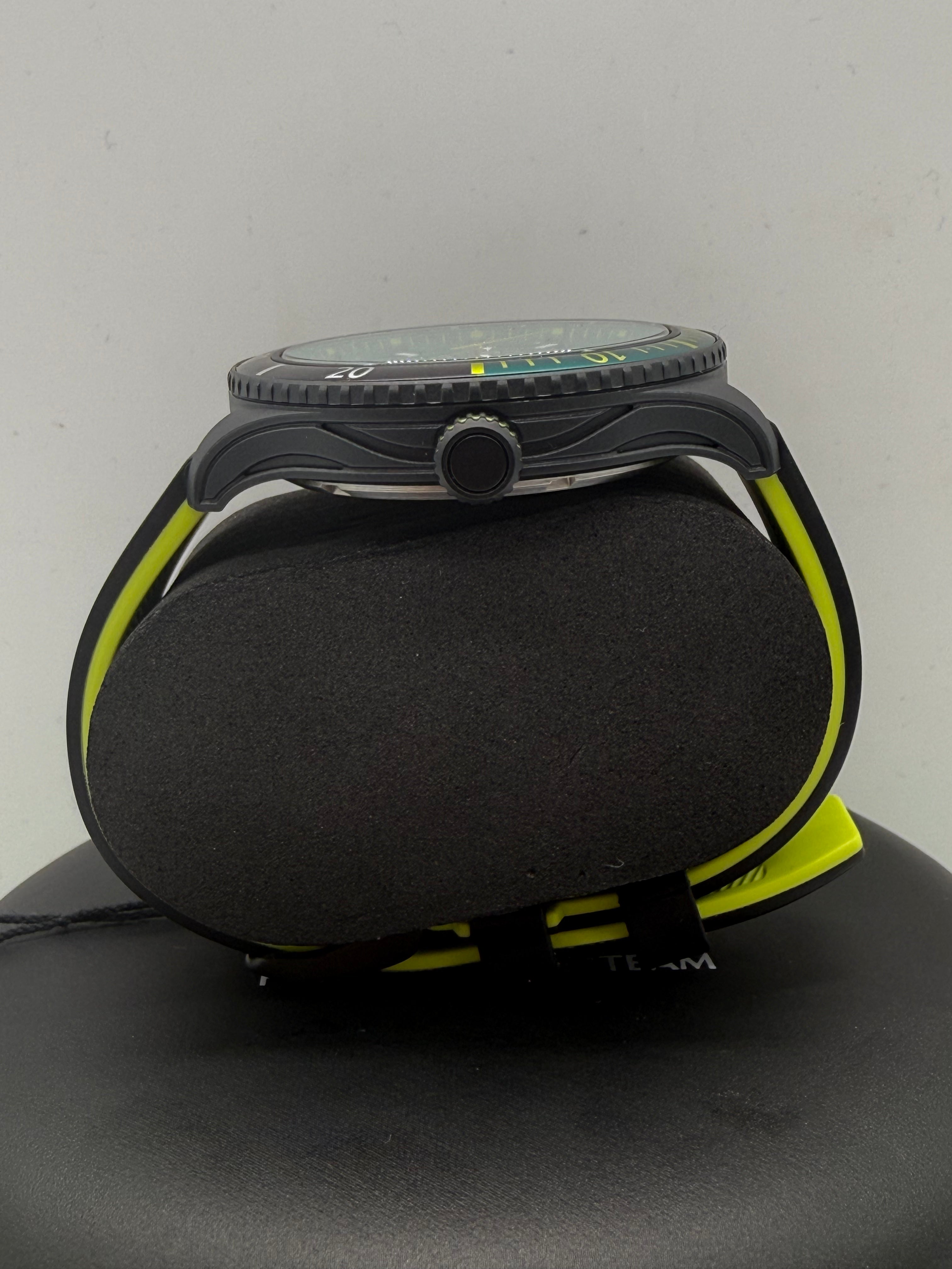 Aston Martin Aramco Men’s Watch Green, Grade A