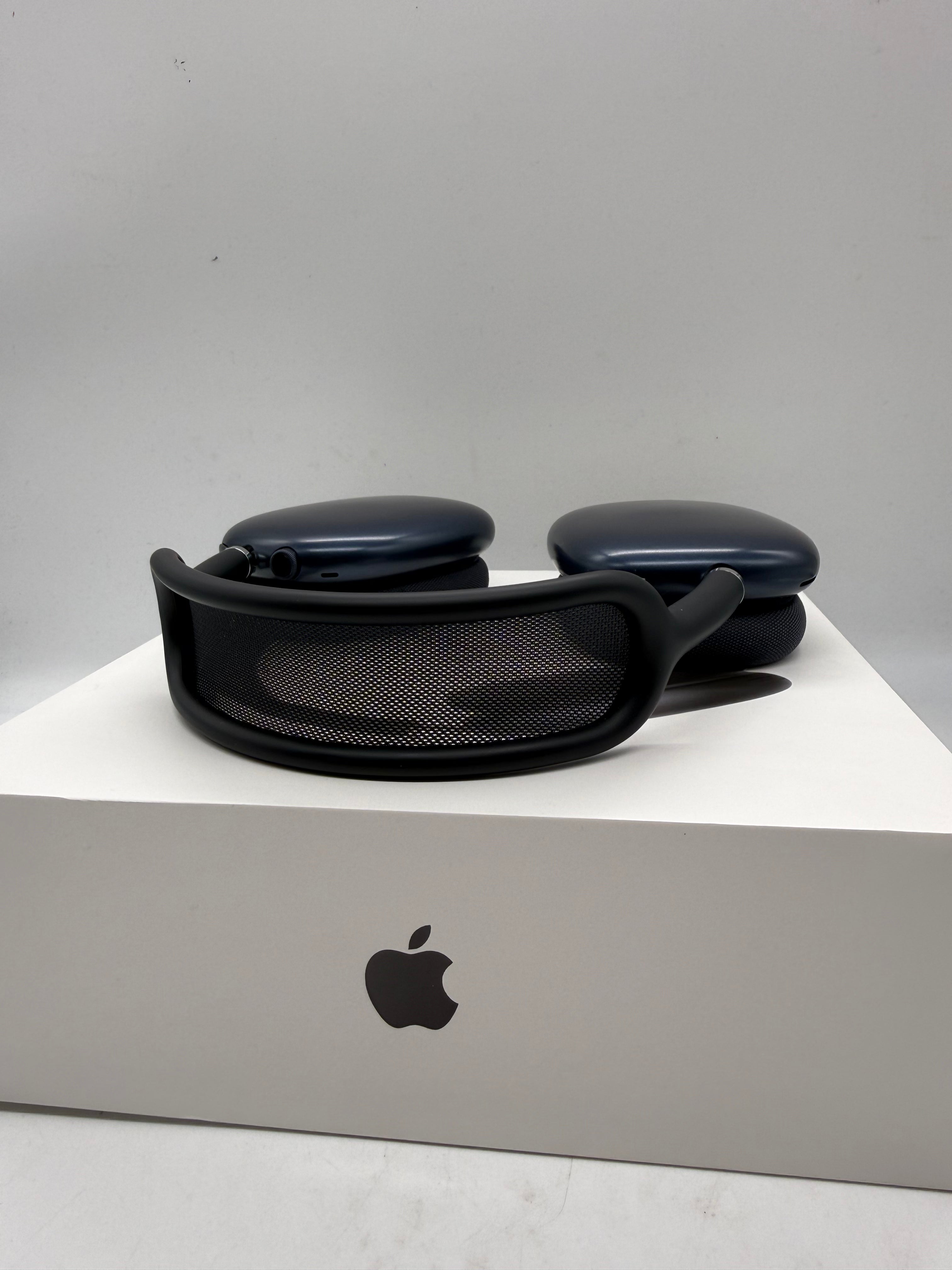 Apple AirPods Max 1st Gen Blue, Grade A