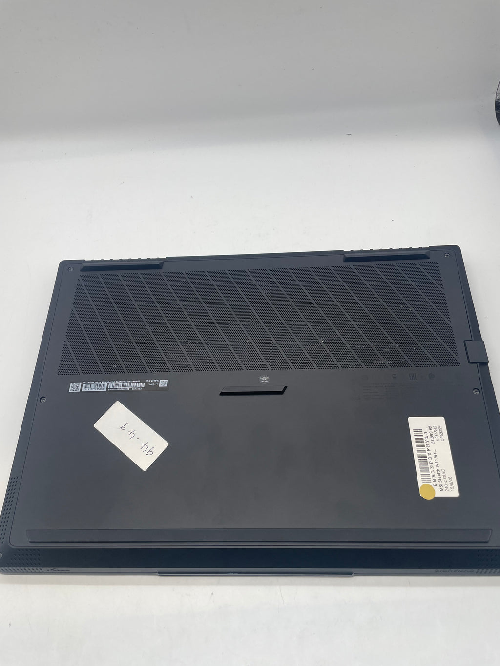 MSI Stealth A16 AI+ Gaming Laptop 2TB Black, Grade A