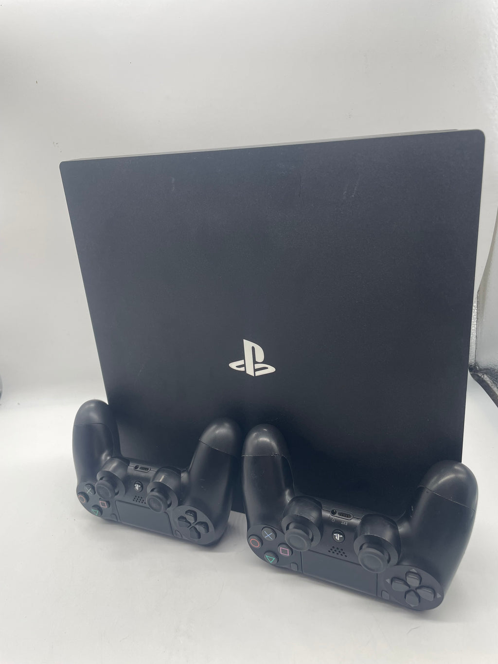 Sony PS4 Pro 1TB Black, Grade B