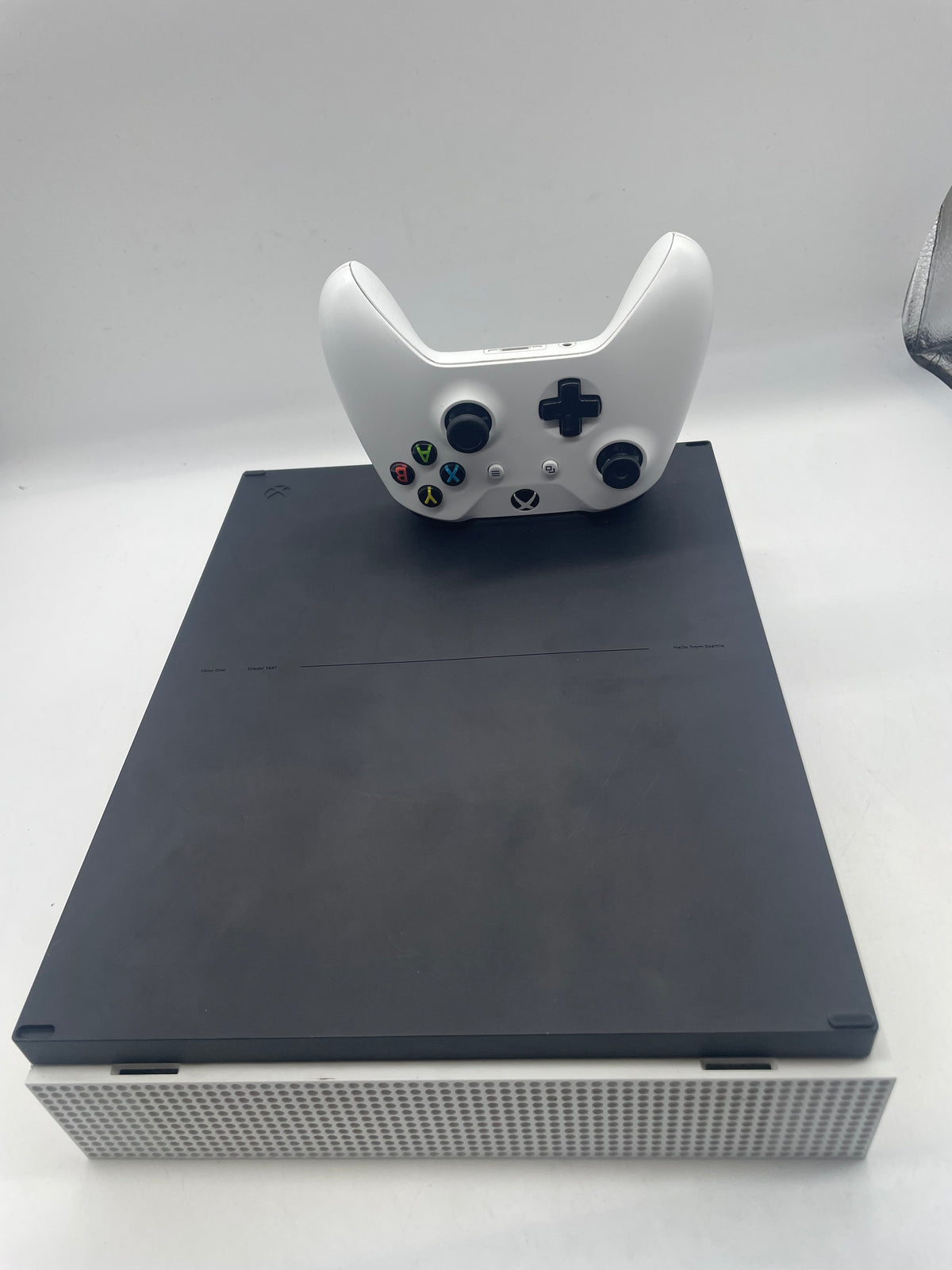 Microsoft Xbox One S 500GB White, Grade B