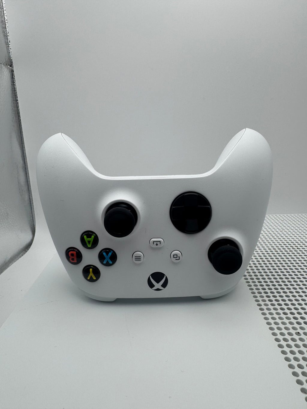 Xbox One S 500GB Console, Grade B