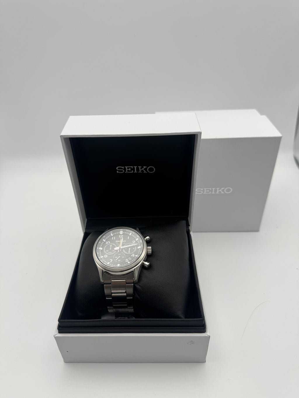 Seiko Men's SSB447P1 Chronograph Gents Watch, Grade B