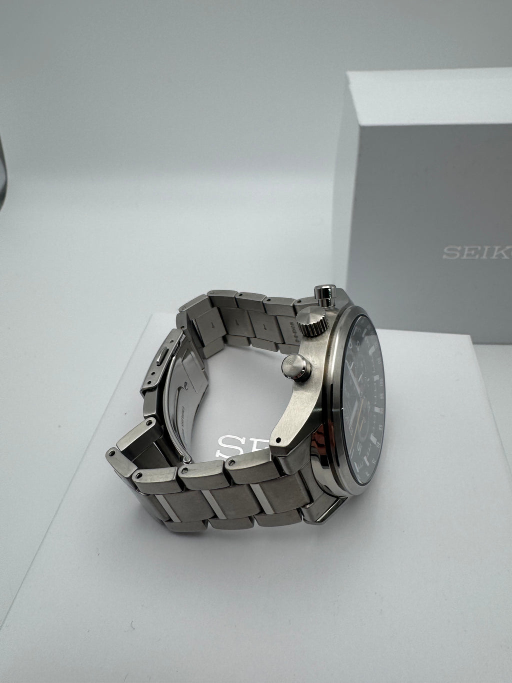 Seiko Men's SSB447P1 Chronograph Gents Watch, Grade B