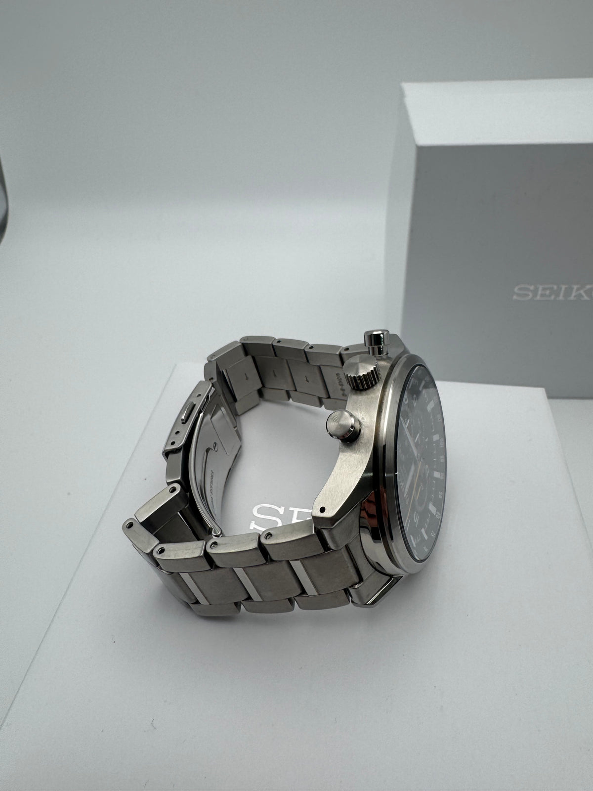 Seiko Men's SSB447P1 Chronograph Gents Watch, Grade B