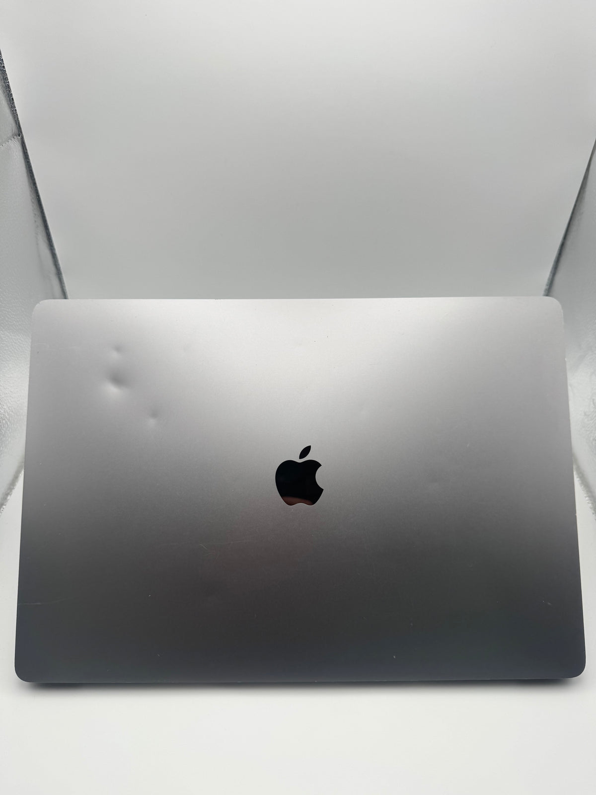 Macbook Pro 16" 2019 16GB 512GB Core i7 Space Grey, Grade C