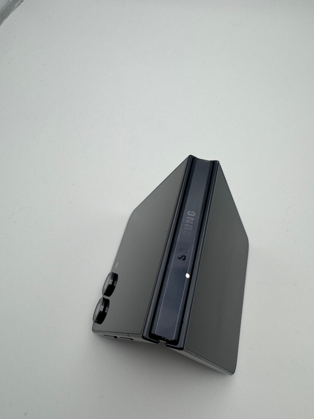 Samsung Galaxy Z Flip 7 256GB Black, Grade B