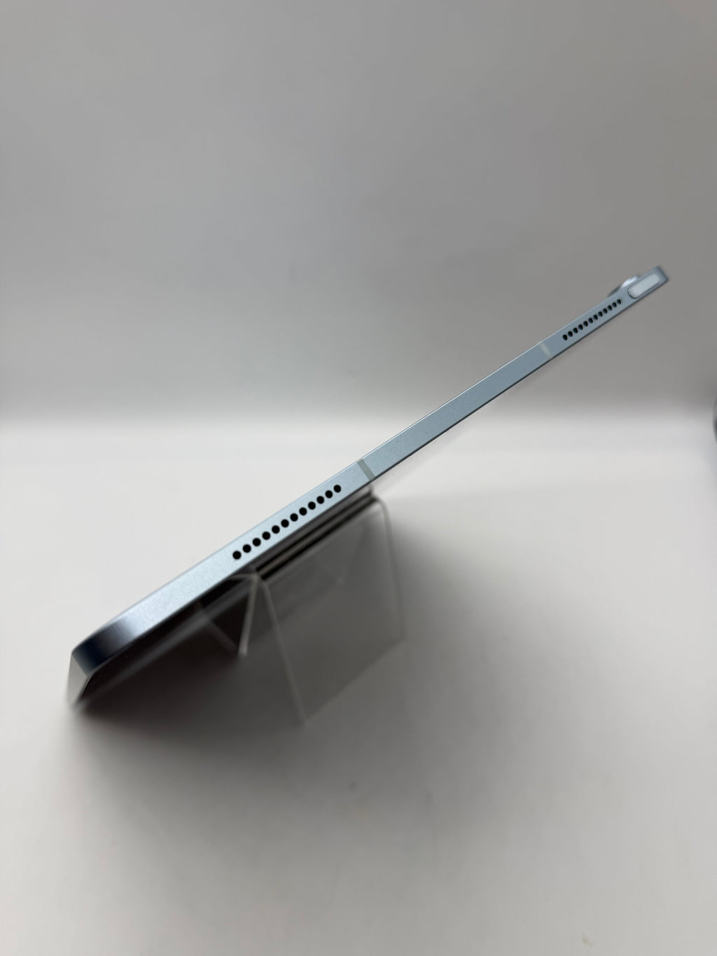 Apple iPad Air M4 13 inch 128GB WiFi, Grade B, photo 3
