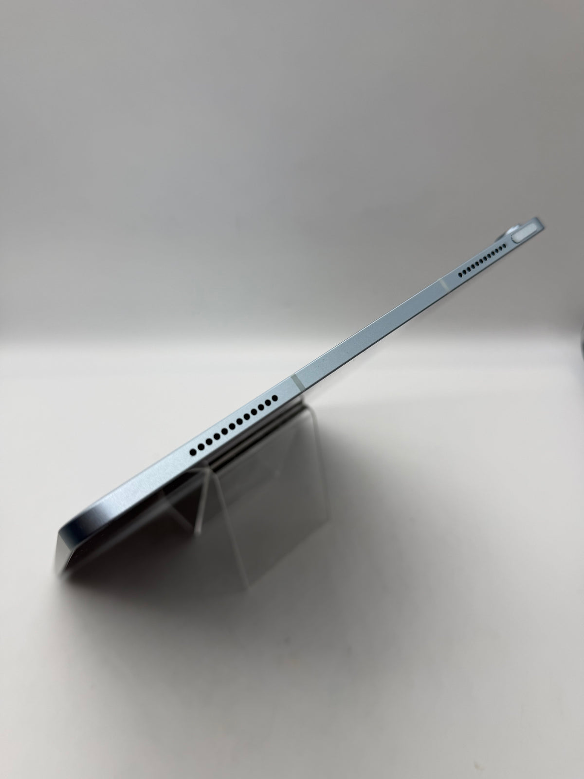 Apple iPad Air M4 13 inch 128GB WiFi, Grade B, photo 3