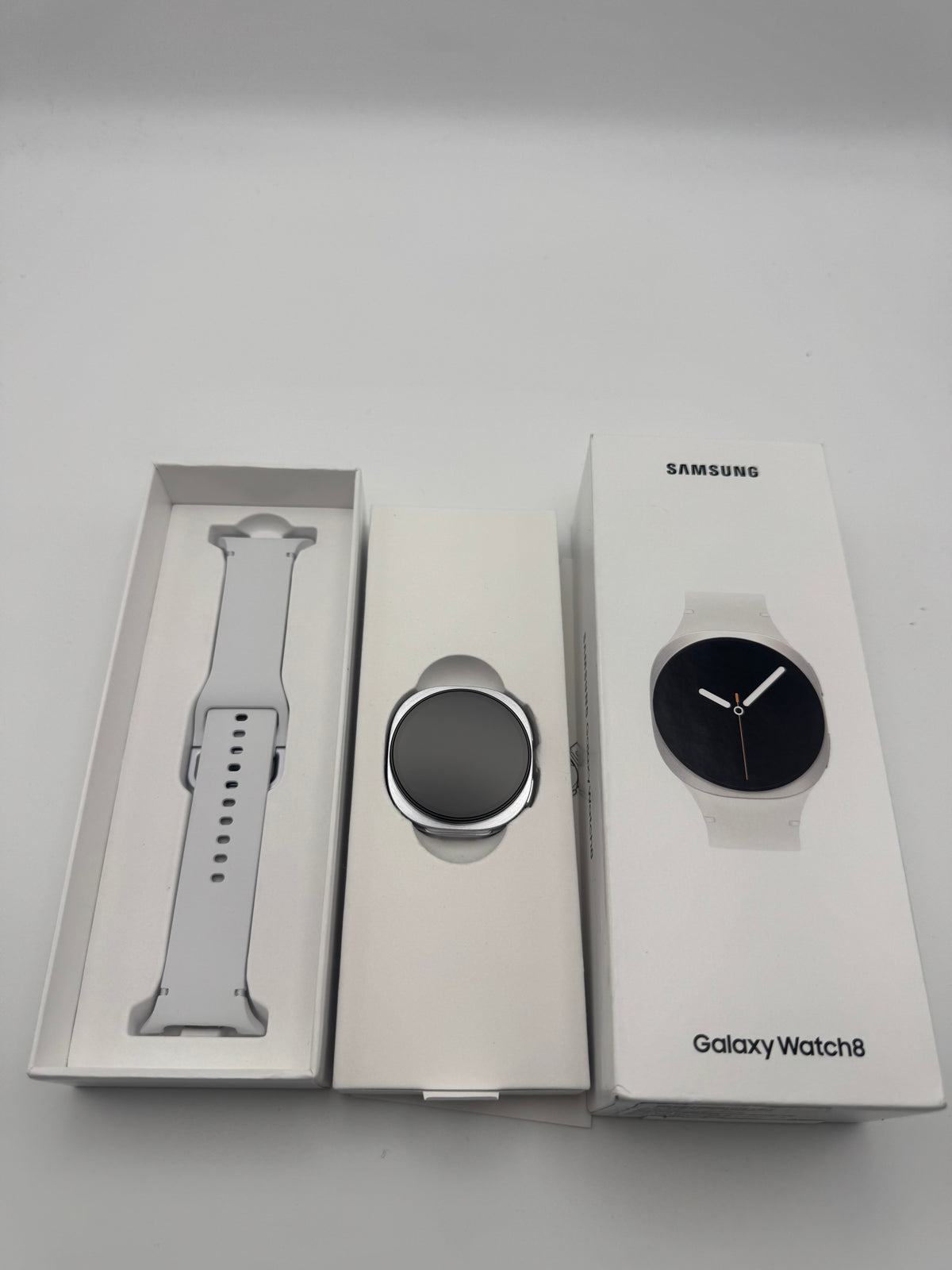 Samsung Galaxy Watch 8 40mm LTE Silver, Grade A