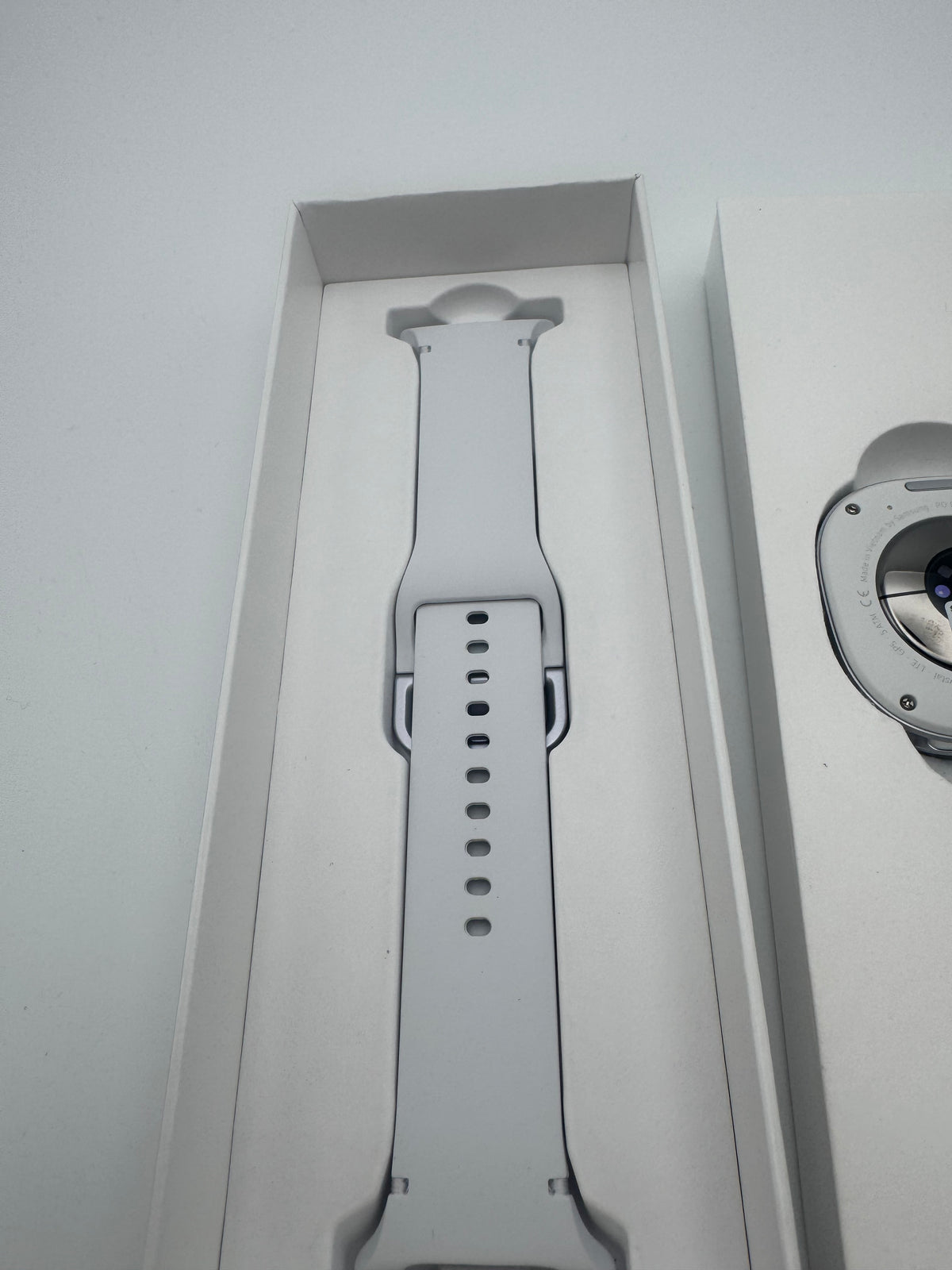 Samsung Galaxy Watch 8 40mm LTE Silver, Grade A