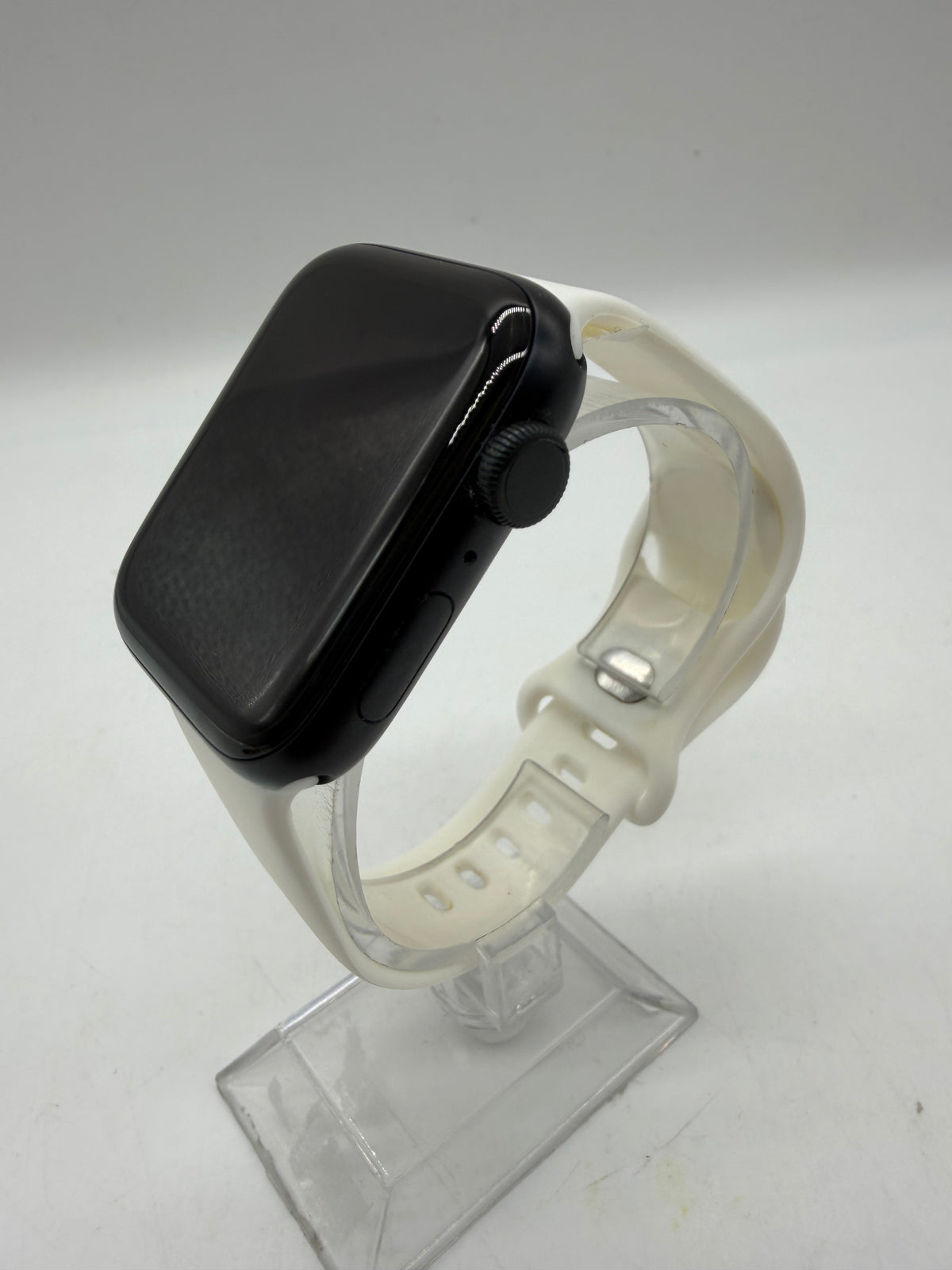 Apple Watch SE 2nd Gen 44mm GPS Cellular Black, Grade B