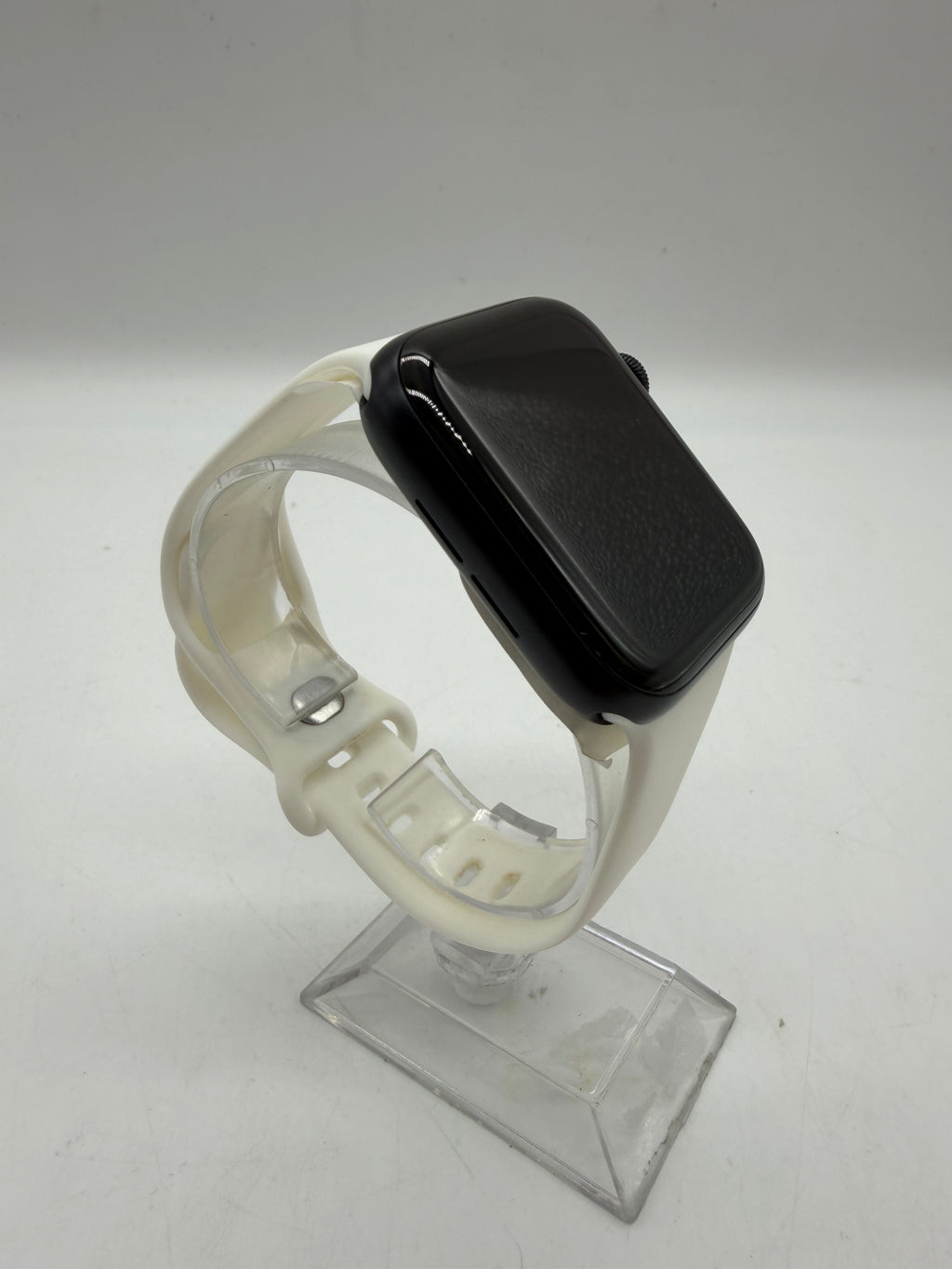 Apple Watch SE 2nd Gen 44mm GPS Cellular Black, Grade B