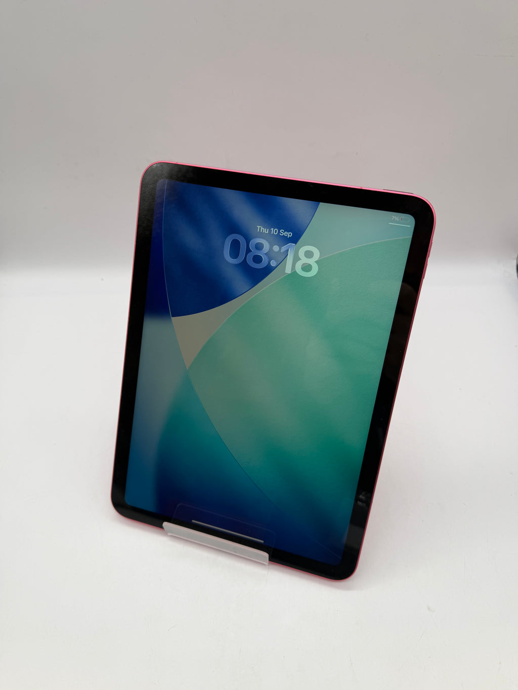 Apple iPad 10th Generation WiFi 64GB Pink, Grade B, pre owned at Mintro