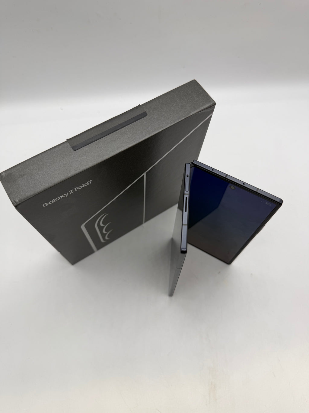Samsung Galaxy Z Fold 7 Jet Black 512GB, Grade A
