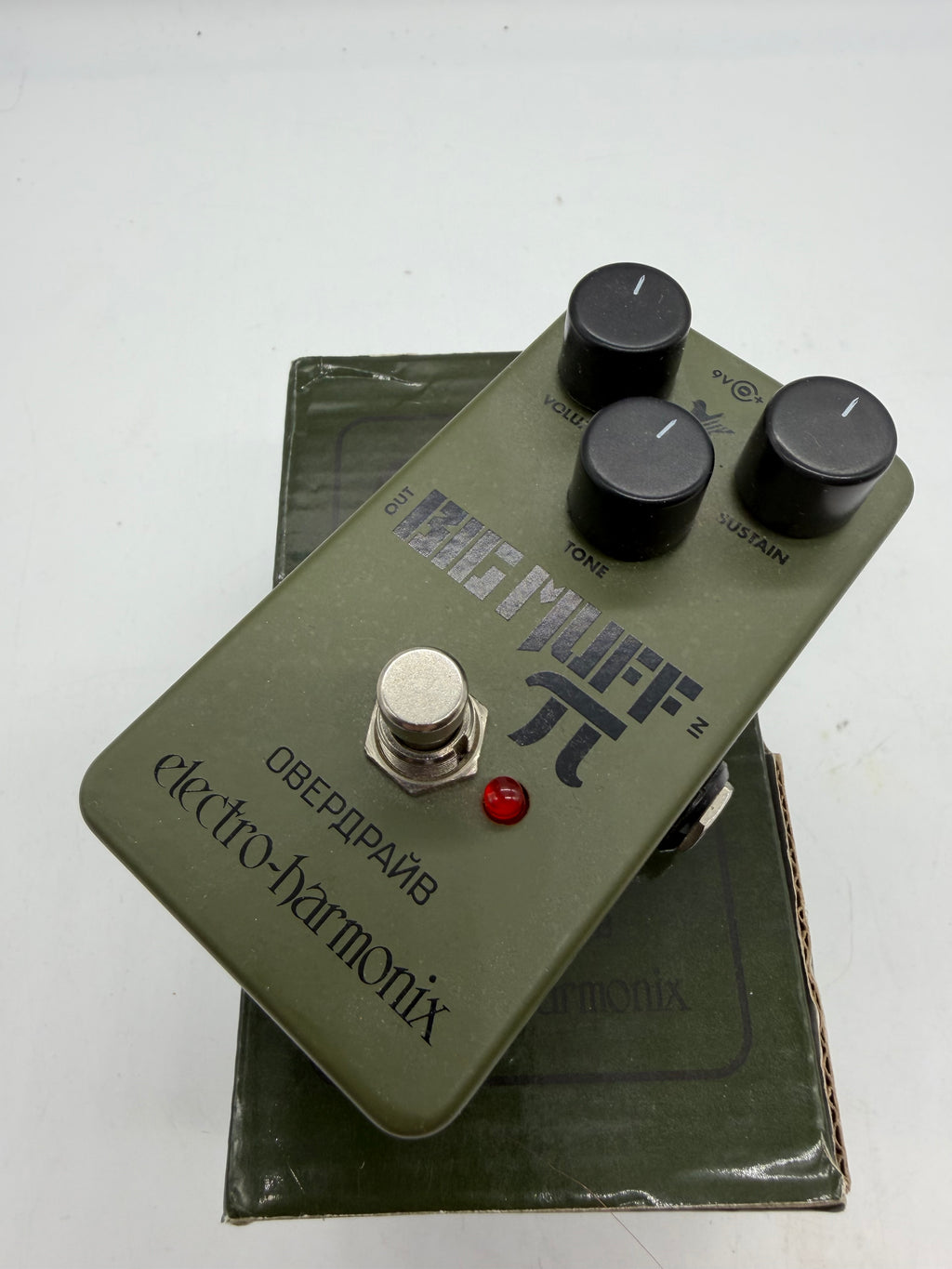 Electro Harmonix Big Muff Guitar Pedal Green, Grade B