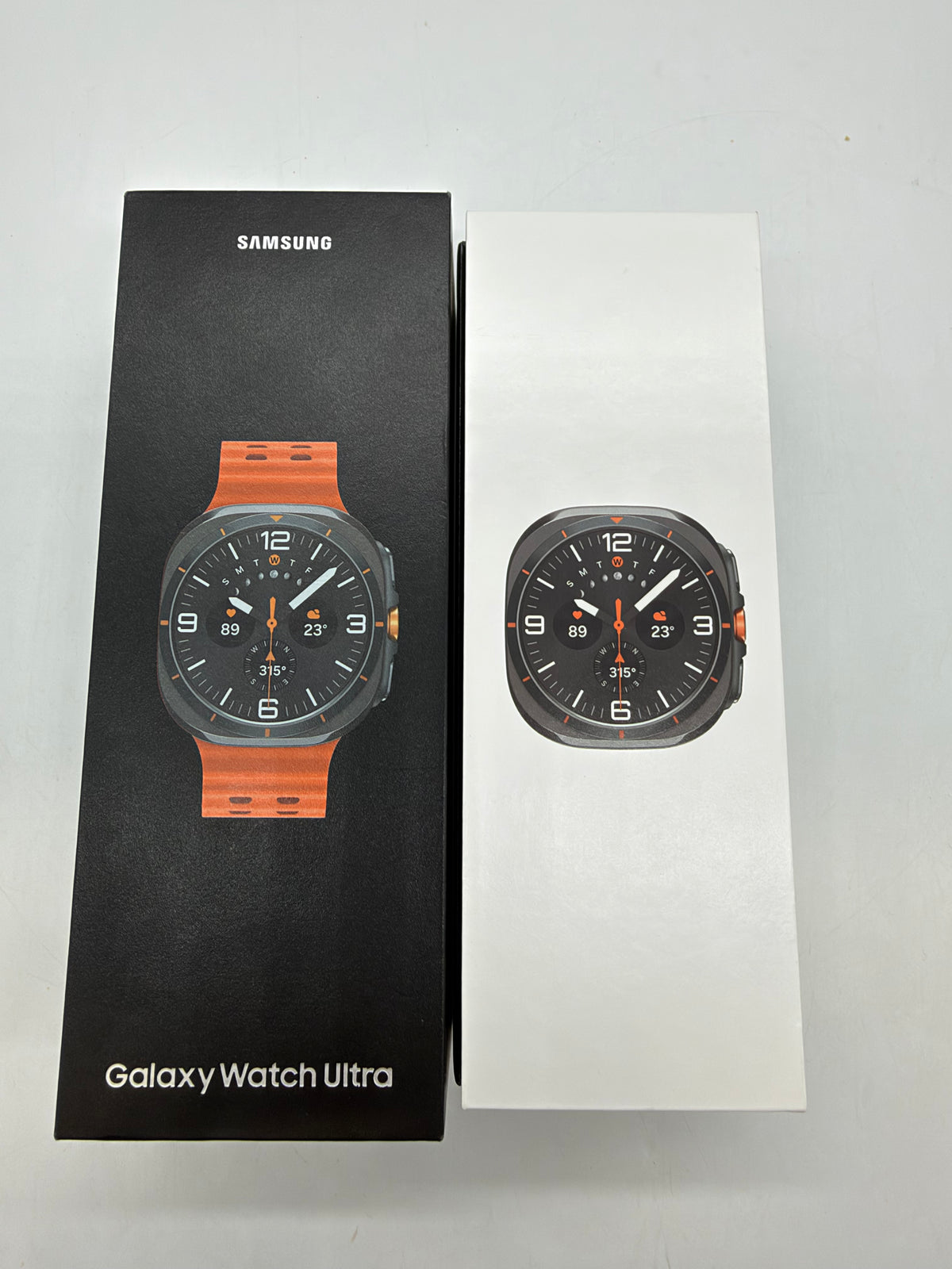 Samsung Galaxy Watch Ultra 47mm Titanium, Grade A