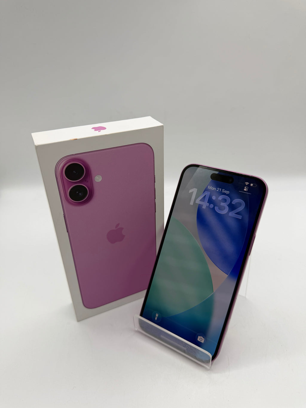 Apple iPhone 16 Plus 128GB Pink, Grade B