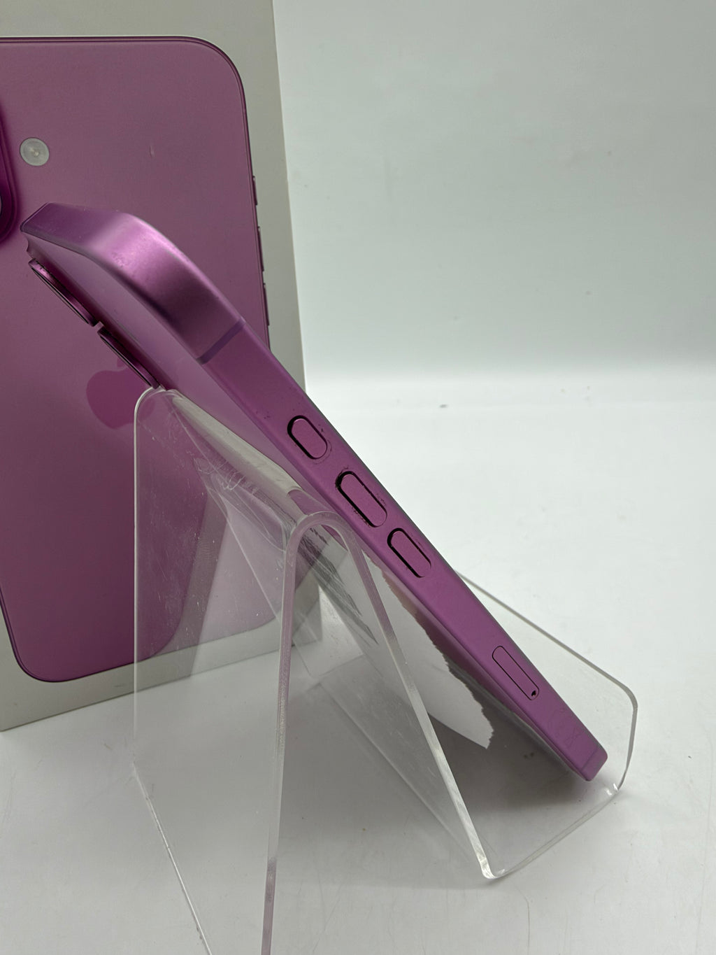 Apple iPhone 16 Plus 128GB Pink, Grade B