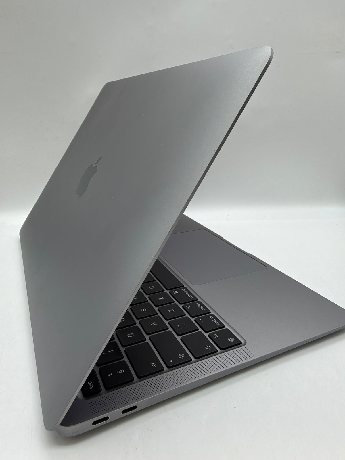 Apple MacBook Air 13" M1 256GB Silver, Grade B