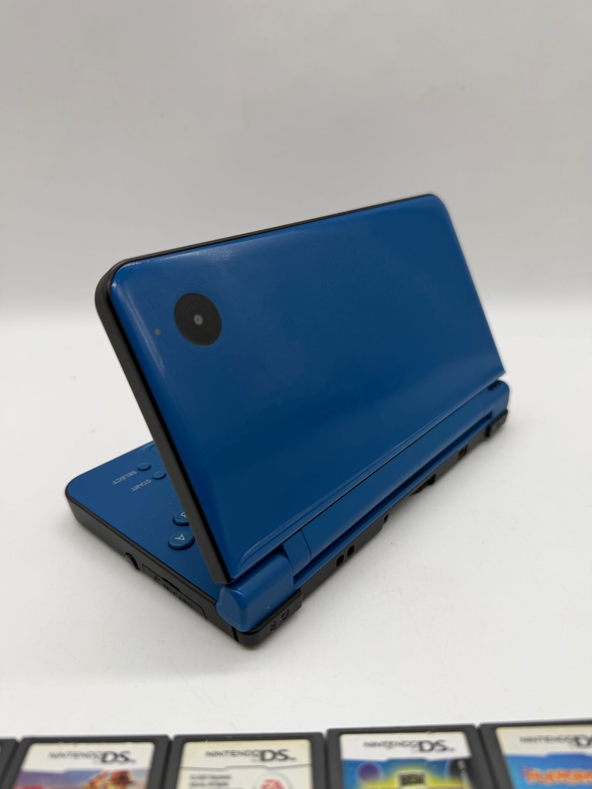 Nintendo DSi XL Bundle Blue, Grade B