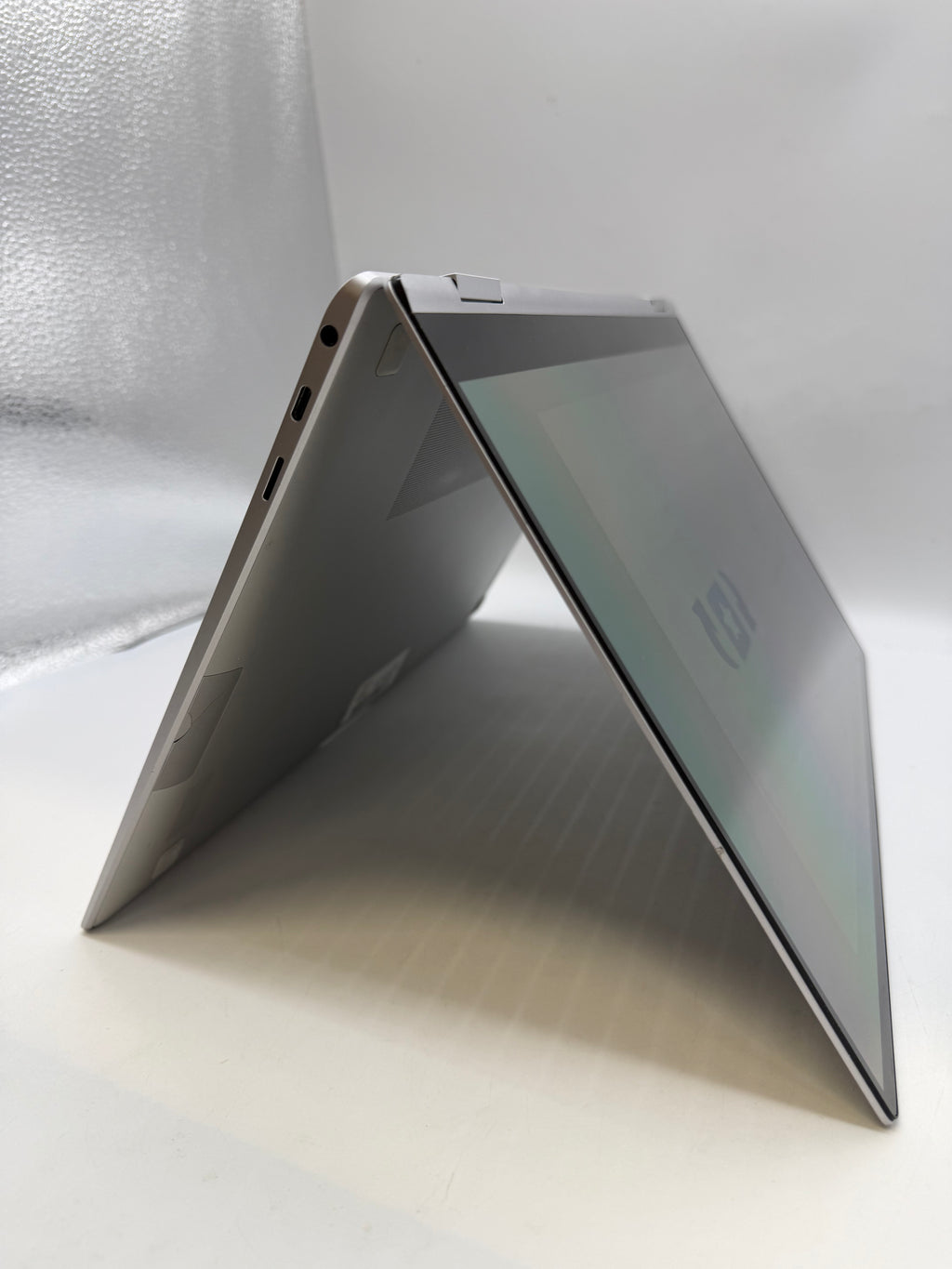 Samsung Galaxy Flex Book Laptop Silver, Grade B