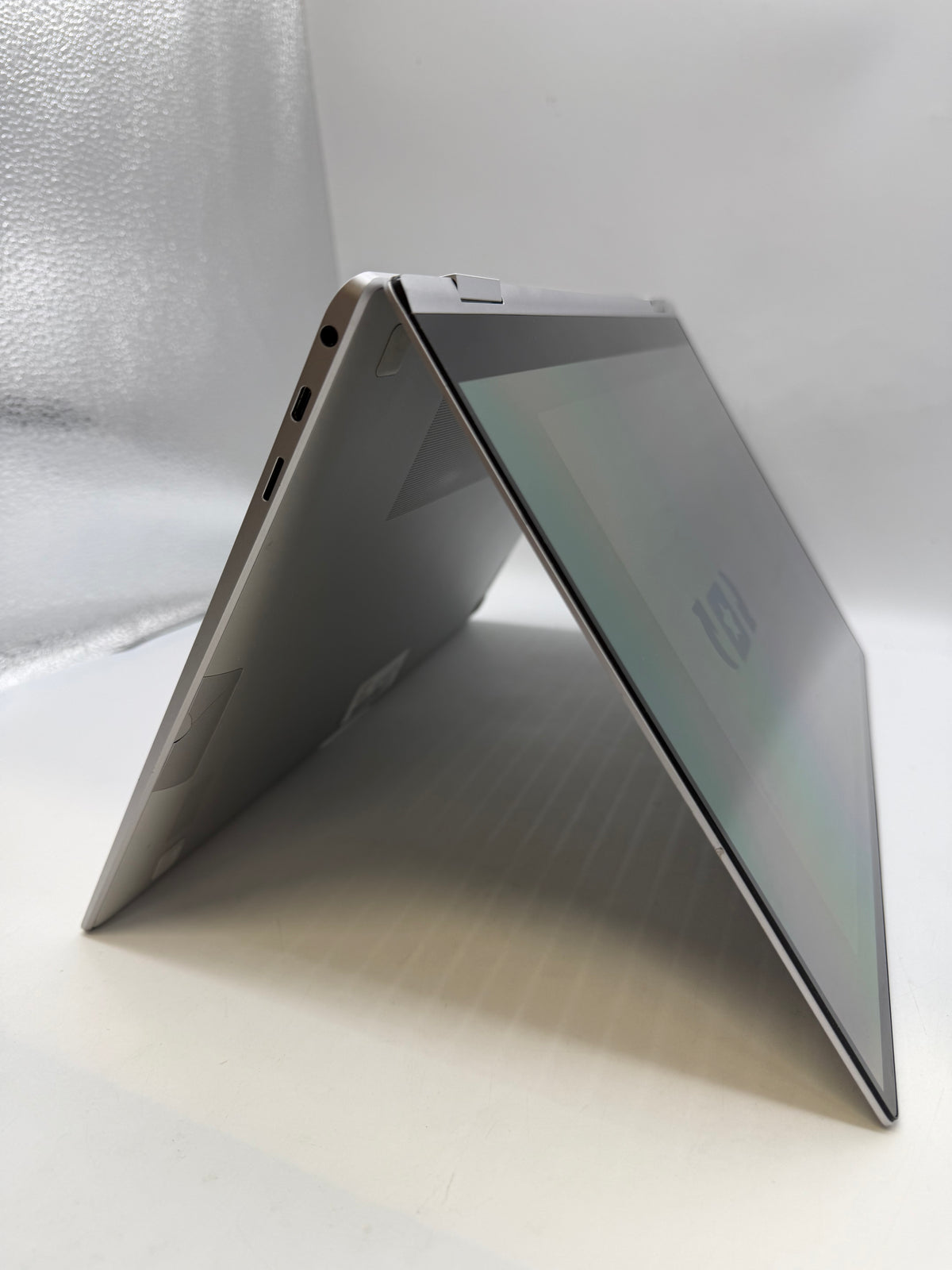 Samsung Galaxy Flex Book Laptop Silver, Grade B