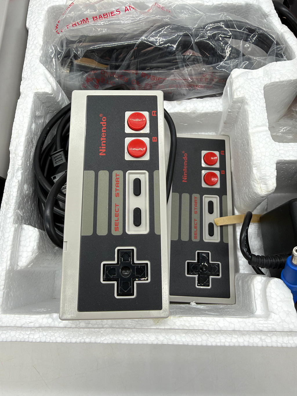 NES Nintendo Entertainment System Console Grey, Grade B