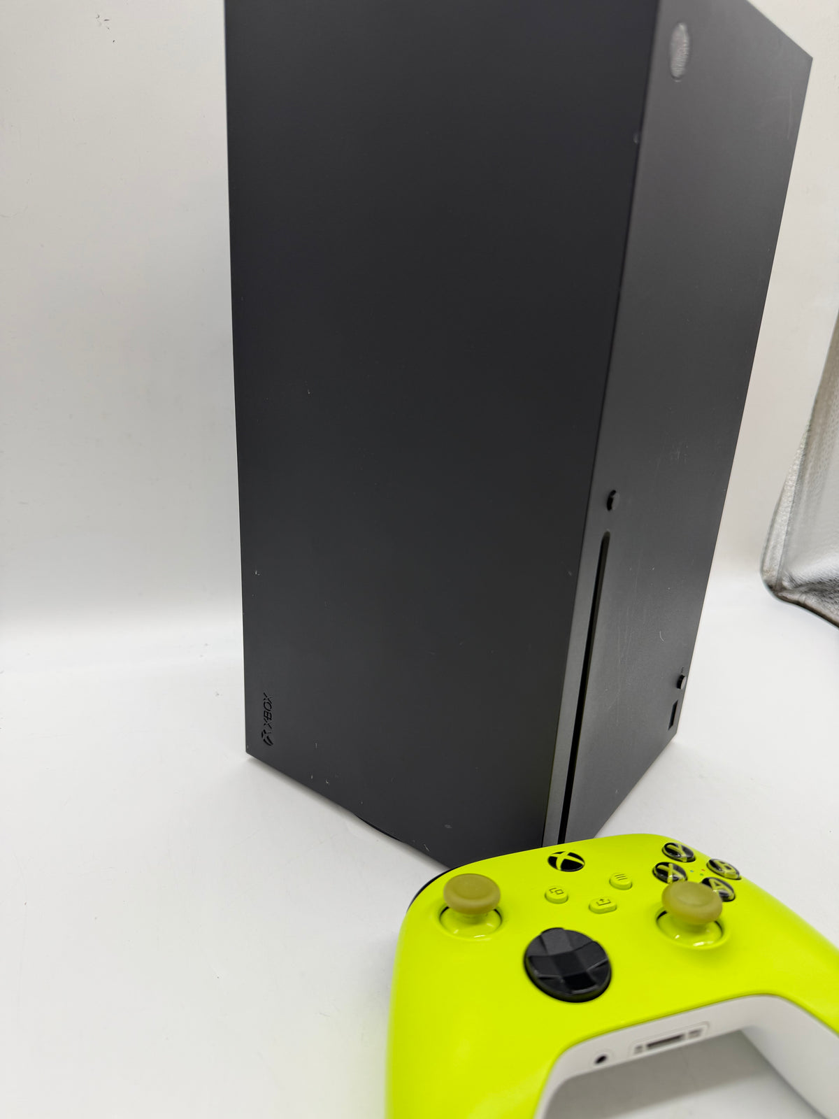 Microsoft Xbox Series X 1TB Black, Grade B