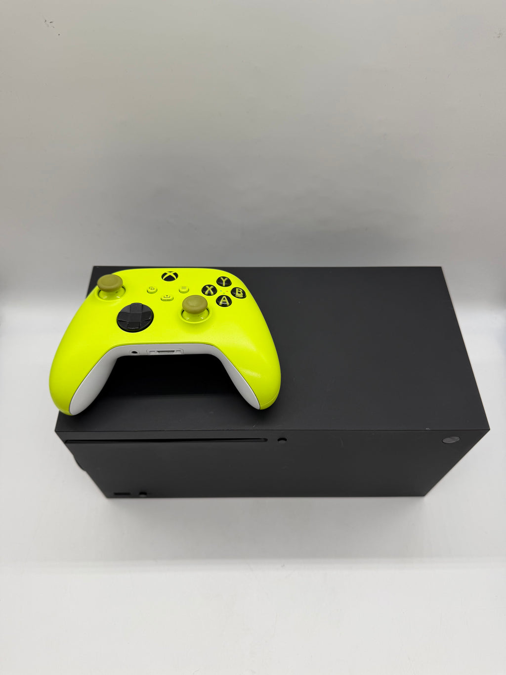 Microsoft Xbox Series X 1TB Black, Grade B