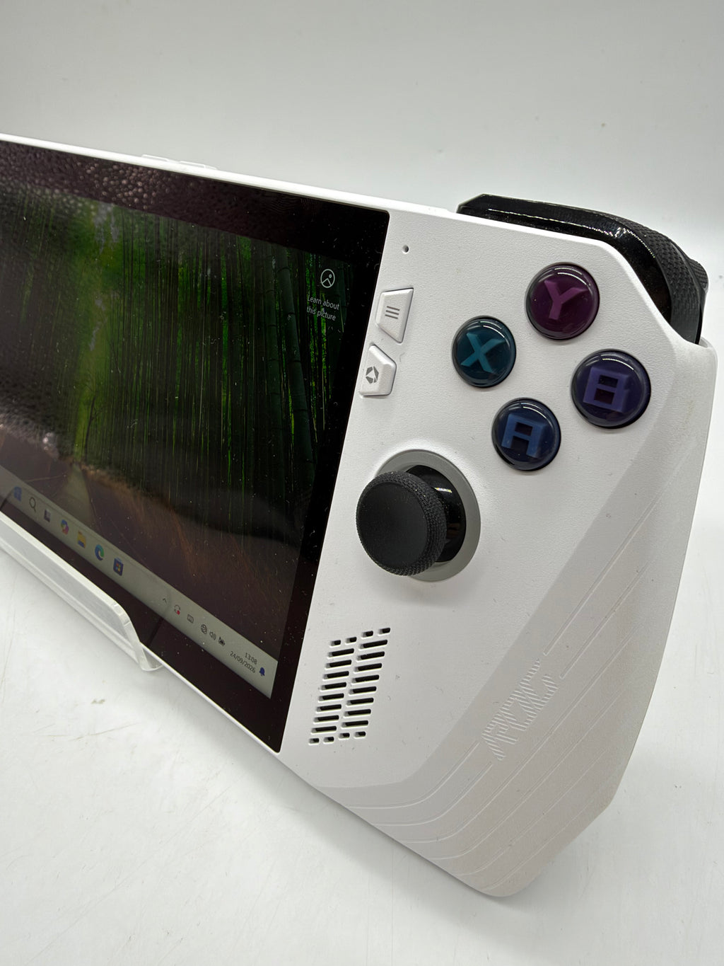 ASUS ROG Ally 1TB White, Grade B