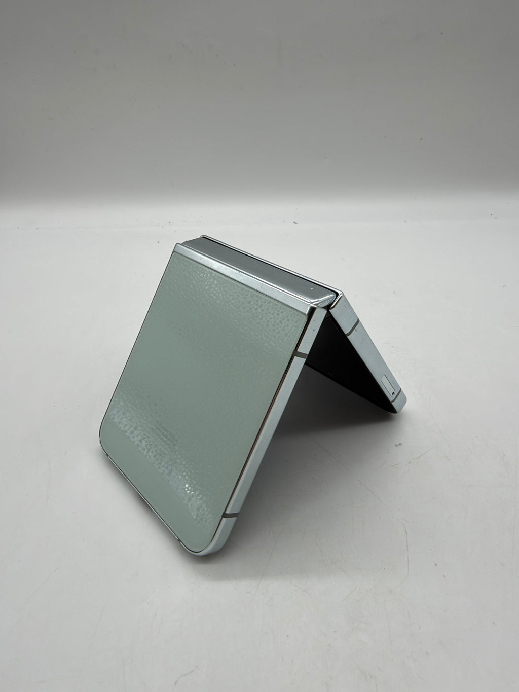 Samsung Galaxy Z Flip 5 256GB Green, Grade C