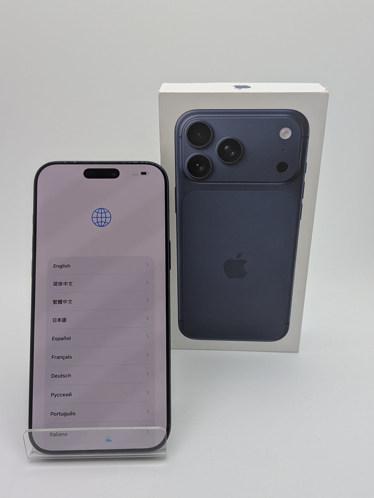 Iphone 17 Pro Max 256GB Deep Blue, Grade B