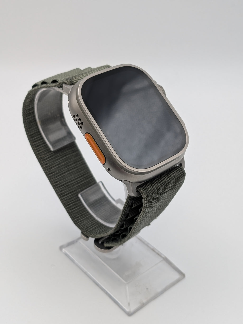 Apple Watch Ultra 2 49MM 64GB Titanium Grade B