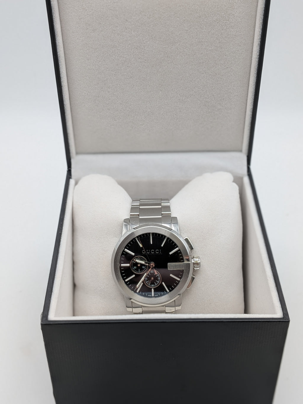Gucci Watch YA101204 Grade B
